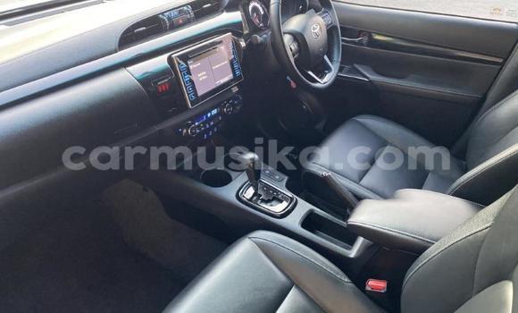 Acheter Occasion Voiture Toyota Hilux Autre à Beitbridge, Matabeleland South Acheter Occasion Voiture Toyota Hilux Autre à Beitbridge, Matabeleland South