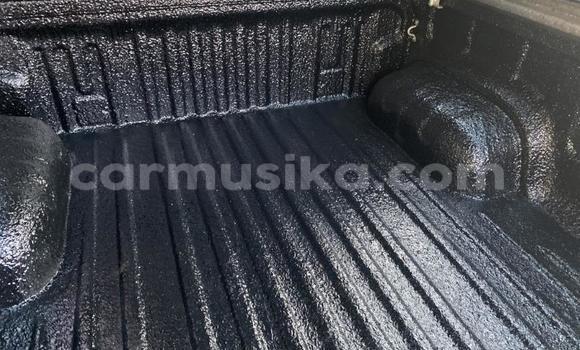 Acheter Occasion Voiture Toyota Hilux Autre à Beitbridge, Matabeleland South Acheter Occasion Voiture Toyota Hilux Autre à Beitbridge, Matabeleland South