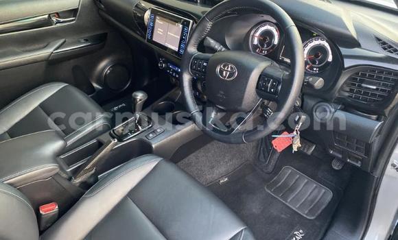 Acheter Occasion Voiture Toyota Hilux Autre à Beitbridge, Matabeleland South Acheter Occasion Voiture Toyota Hilux Autre à Beitbridge, Matabeleland South