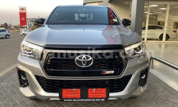 Acheter Occasion Voiture Toyota Hilux Autre à Beitbridge, Matabeleland South Acheter Occasion Voiture Toyota Hilux Autre à Beitbridge, Matabeleland South