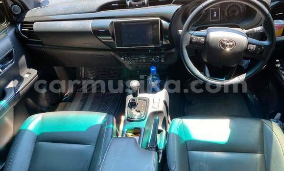 Acheter Occasion Voiture Toyota Hilux Autre à Beitbridge, Matabeleland South Acheter Occasion Voiture Toyota Hilux Autre à Beitbridge, Matabeleland South