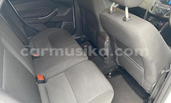 Acheter Occasion Voiture Ford Focus Blanc à Beitbridge, Matabeleland South Acheter Occasion Voiture Ford Focus Blanc à Beitbridge, Matabeleland South