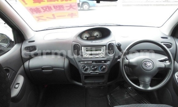 Acheter Occasion Voiture Toyota FunCargo Noir à Beitbridge, Matabeleland South Acheter Occasion Voiture Toyota FunCargo Noir à Beitbridge, Matabeleland South