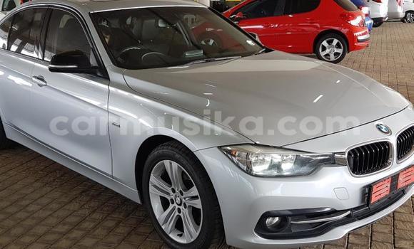 Nunua Ilio tumika BMW 3–Series Fedha Gari ndani ya Beitbridge nchini Matabeleland Kusini