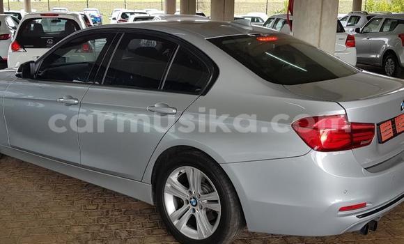 Acheter Occasion Voiture BMW 3–Series Gris à Beitbridge, Matabeleland South Acheter Occasion Voiture BMW 3–Series Gris à Beitbridge, Matabeleland South
