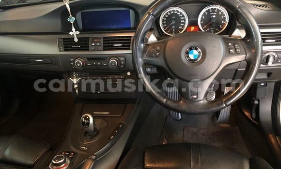 Nunua Ilio tumika BMW M3 Nyeupe Gari ndani ya Beitbridge nchini Matabeleland Kusini Nunua Ilio tumika BMW M3 Nyeupe Gari ndani ya Beitbridge nchini Matabeleland Kusini
