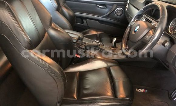 Nunua Ilio tumika BMW M3 Nyeupe Gari ndani ya Beitbridge nchini Matabeleland Kusini Nunua Ilio tumika BMW M3 Nyeupe Gari ndani ya Beitbridge nchini Matabeleland Kusini