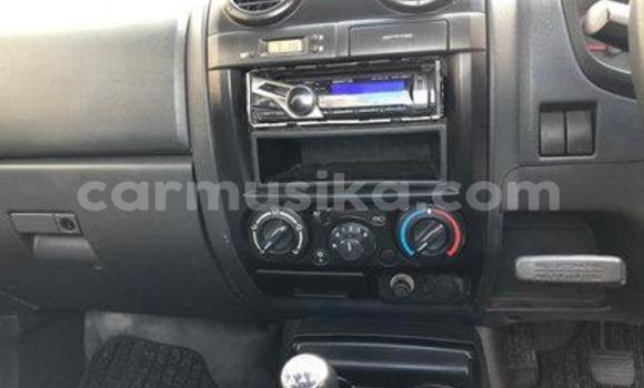 Acheter Occasion Voiture Isuzu KB Blanc à Beitbridge, Matabeleland South Acheter Occasion Voiture Isuzu KB Blanc à Beitbridge, Matabeleland South