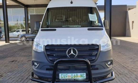 Acheter Occasion Voiture Mercedes‒Benz A–Class Blanc à Beitbridge, Matabeleland South Acheter Occasion Voiture Mercedes‒Benz A–Class Blanc à Beitbridge, Matabeleland South