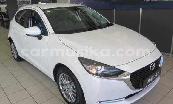 Acheter Occasion Voiture Mazda 2 Blanc à Beitbridge, Matabeleland South