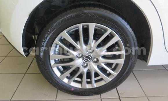 Acheter Occasion Voiture Mazda 2 Blanc à Beitbridge, Matabeleland South Acheter Occasion Voiture Mazda 2 Blanc à Beitbridge, Matabeleland South