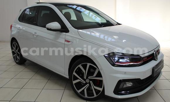 Acheter Occasion Voiture Volkswagen Polo GTI Blanc à Beitbridge, Matabeleland South Acheter Occasion Voiture Volkswagen Polo GTI Blanc à Beitbridge, Matabeleland South