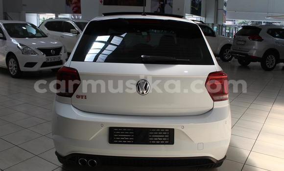 Acheter Occasion Voiture Volkswagen Polo GTI Blanc à Beitbridge, Matabeleland South Acheter Occasion Voiture Volkswagen Polo GTI Blanc à Beitbridge, Matabeleland South