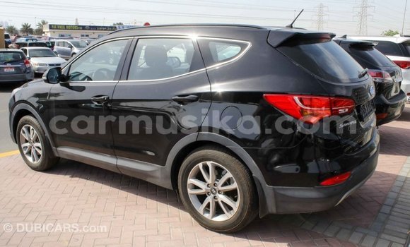 Tenga Imported Hyundai Santa Fe Nhema Mota in Import - Dubai in Harare Tenga Imported Hyundai Santa Fe Nhema Mota in Import - Dubai in Harare
