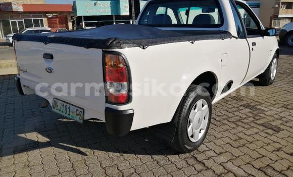 Tenga Tsaru Ford B-MAX Chena Mota in Beitbridge in Matabeleland South Tenga Tsaru Ford B-MAX Chena Mota in Beitbridge in Matabeleland South