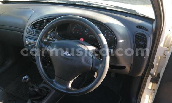 Tenga Tsaru Ford B-MAX Chena Mota in Beitbridge in Matabeleland South Tenga Tsaru Ford B-MAX Chena Mota in Beitbridge in Matabeleland South