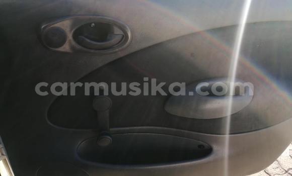 Tenga Tsaru Ford B-MAX Chena Mota in Beitbridge in Matabeleland South Tenga Tsaru Ford B-MAX Chena Mota in Beitbridge in Matabeleland South