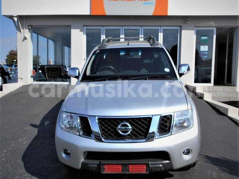 Big with watermark nissan navara matabeleland south beitbridge 17519