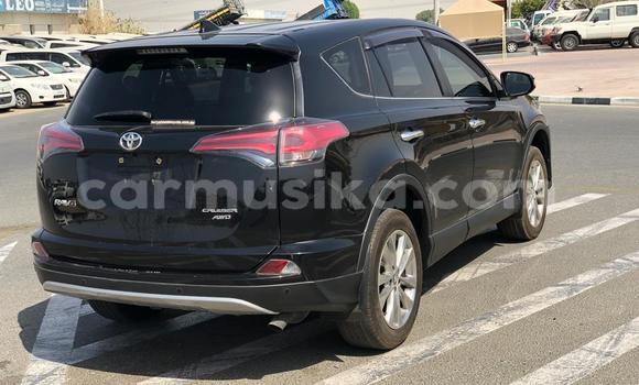Acheter Occasion Voiture Toyota RAV4 Noir à Beitbridge, Matabeleland South Acheter Occasion Voiture Toyota RAV4 Noir à Beitbridge, Matabeleland South
