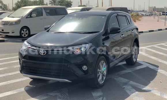Acheter Occasion Voiture Toyota RAV4 Noir à Beitbridge, Matabeleland South Acheter Occasion Voiture Toyota RAV4 Noir à Beitbridge, Matabeleland South