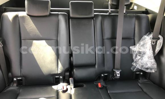 Acheter Occasion Voiture Toyota RAV4 Noir à Beitbridge, Matabeleland South Acheter Occasion Voiture Toyota RAV4 Noir à Beitbridge, Matabeleland South