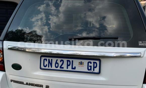 Acheter Occasion Voiture Land Rover Freelander Blanc à Beitbridge, Matabeleland South Acheter Occasion Voiture Land Rover Freelander Blanc à Beitbridge, Matabeleland South