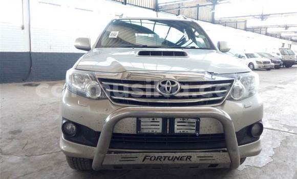 Buy Used Toyota Fortuner Beige Car in Borrowdale in Harare Buy Used Toyota Fortuner Beige Car in Borrowdale in Harare