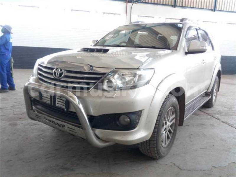 Big with watermark toyota fortuner harare borrowdale 17531