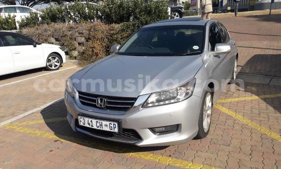 Buy Used Honda Accord Silver Car in Beitbridge in Matabeleland South Buy Used Honda Accord Silver Car in Beitbridge in Matabeleland South