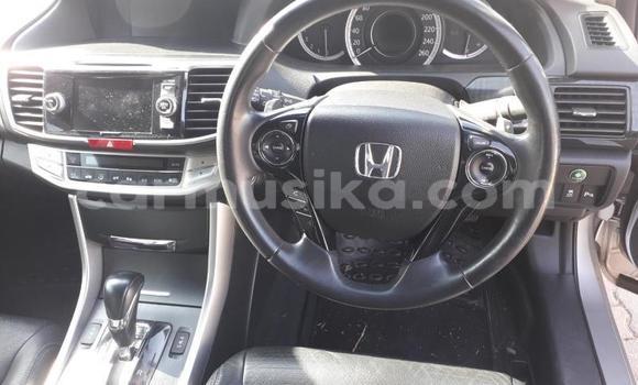 Buy Used Honda Accord Silver Car in Beitbridge in Matabeleland South Buy Used Honda Accord Silver Car in Beitbridge in Matabeleland South