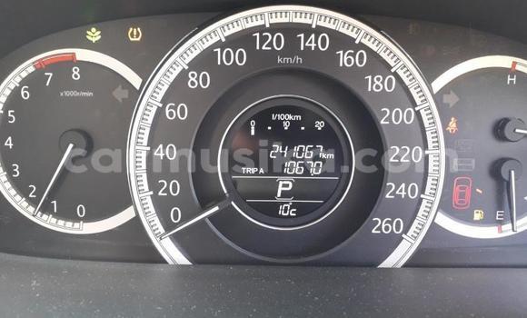 Buy Used Honda Accord Silver Car in Beitbridge in Matabeleland South Buy Used Honda Accord Silver Car in Beitbridge in Matabeleland South