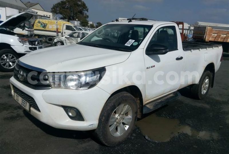 Big with watermark toyota hilux matabeleland south beitbridge 17535