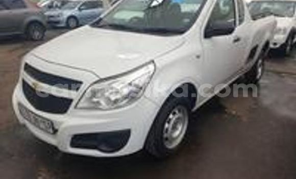 Tenga Tsaru Opel Corsa Chena Mota in Borrowdale in Harare