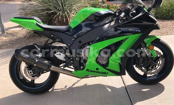 Tenga Tsaru Kawasaki Ninja ZX-10R Girinhi Bike in Harare in Harare Tenga Tsaru Kawasaki Ninja ZX-10R Girinhi Bike in Harare in Harare
