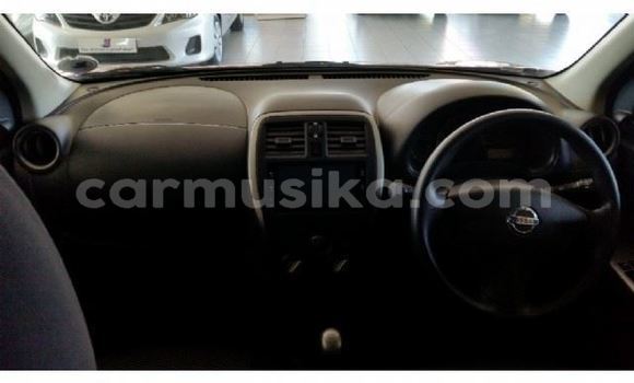 Acheter Occasion Voiture Nissan Micra Rouge à Beitbridge, Matabeleland South Acheter Occasion Voiture Nissan Micra Rouge à Beitbridge, Matabeleland South