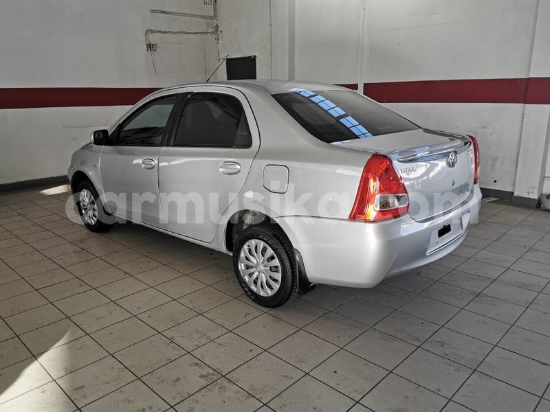 Big with watermark toyota etios matabeleland south beitbridge 17550