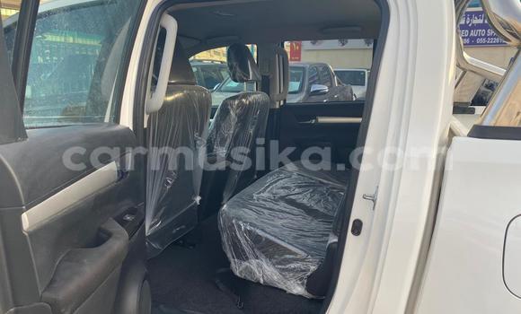 Nunua Ilio tumika Toyota Hilux Nyeupe Gari ndani ya Beitbridge nchini Matabeleland Kusini Nunua Ilio tumika Toyota Hilux Nyeupe Gari ndani ya Beitbridge nchini Matabeleland Kusini