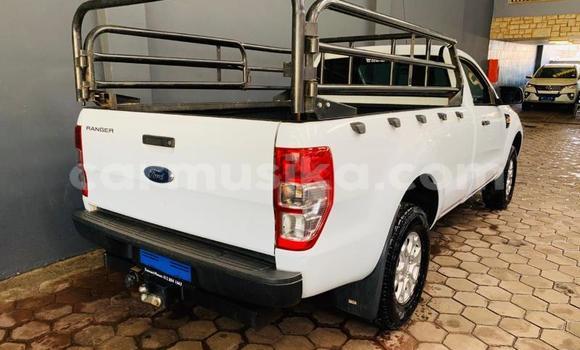 Acheter Occasion Voiture Ford Ranger Blanc à Beitbridge, Matabeleland South Acheter Occasion Voiture Ford Ranger Blanc à Beitbridge, Matabeleland South