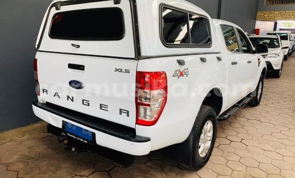 Acheter Occasion Voiture Ford Ranger Blanc à Beitbridge, Matabeleland South Acheter Occasion Voiture Ford Ranger Blanc à Beitbridge, Matabeleland South