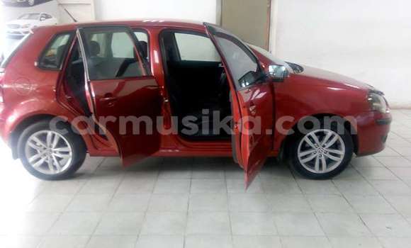 Nunua Ilio tumika Volkswagen Polo Nyekundu Gari ndani ya Beitbridge nchini Matabeleland Kusini Nunua Ilio tumika Volkswagen Polo Nyekundu Gari ndani ya Beitbridge nchini Matabeleland Kusini