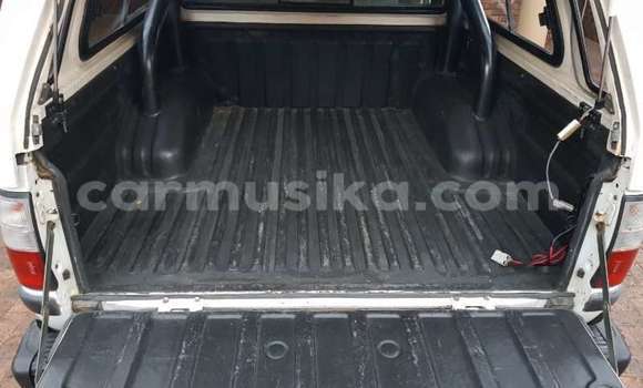 Acheter Occasion Voiture Isuzu KB Blanc à Beitbridge, Matabeleland South Acheter Occasion Voiture Isuzu KB Blanc à Beitbridge, Matabeleland South