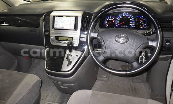 Acheter Occasion Voiture Toyota Alphard Gris à Beitbridge, Matabeleland South Acheter Occasion Voiture Toyota Alphard Gris à Beitbridge, Matabeleland South