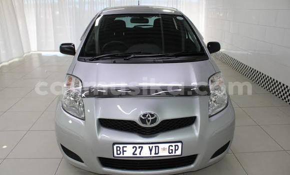 Acheter Occasion Voiture Toyota Yaris Gris à Beitbridge, Matabeleland South Acheter Occasion Voiture Toyota Yaris Gris à Beitbridge, Matabeleland South