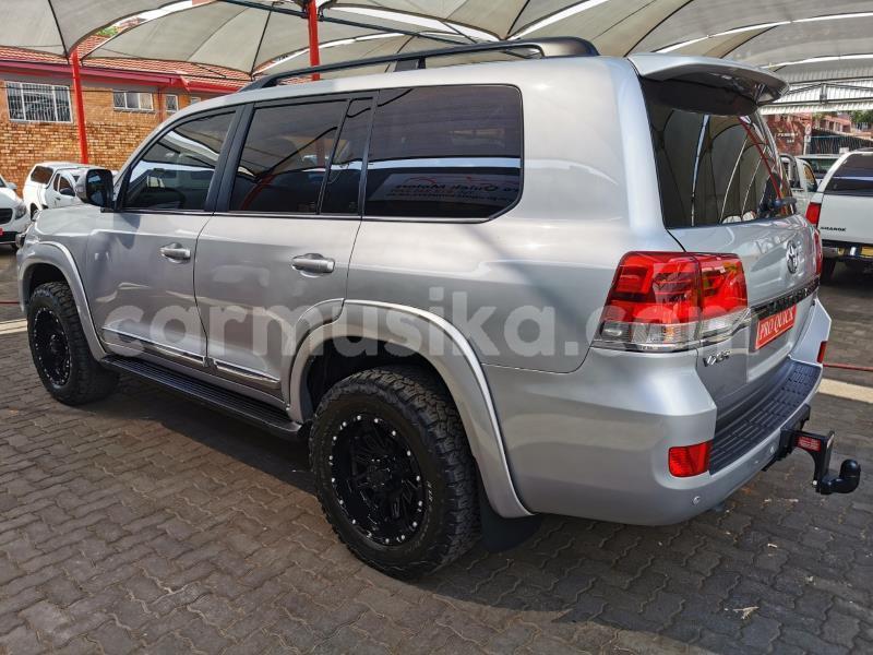 Big with watermark toyota land cruiser prado matabeleland south beitbridge 17581