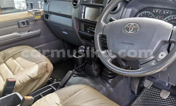 Buy Used Toyota Land Cruiser Other Car in Beitbridge in Matabeleland South Buy Used Toyota Land Cruiser Other Car in Beitbridge in Matabeleland South