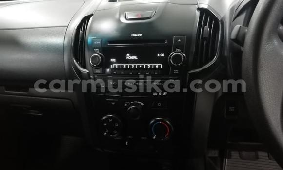 Tenga Tsaru Isuzu KB Sirivha Mota in Beitbridge in Matabeleland South Tenga Tsaru Isuzu KB Sirivha Mota in Beitbridge in Matabeleland South