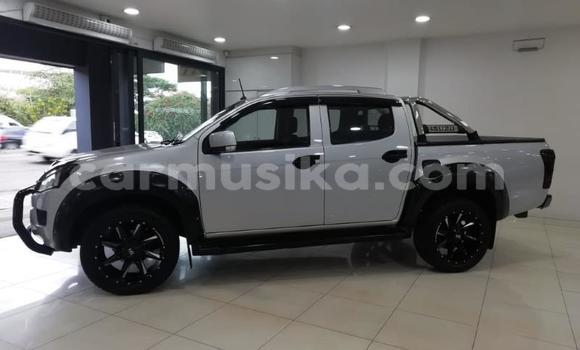 Tenga Tsaru Isuzu KB Sirivha Mota in Beitbridge in Matabeleland South Tenga Tsaru Isuzu KB Sirivha Mota in Beitbridge in Matabeleland South