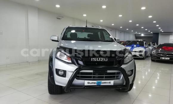 Tenga Tsaru Isuzu KB Sirivha Mota in Beitbridge in Matabeleland South Tenga Tsaru Isuzu KB Sirivha Mota in Beitbridge in Matabeleland South