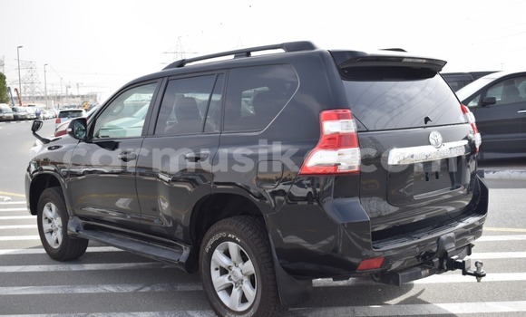 Nunua Ilio tumika Toyota Prado Nyeusi Gari ndani ya Beitbridge nchini Matabeleland Kusini Nunua Ilio tumika Toyota Prado Nyeusi Gari ndani ya Beitbridge nchini Matabeleland Kusini