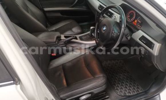 Nunua Ilio tumika BMW 3–Series Nyeupe Gari ndani ya Beitbridge nchini Matabeleland Kusini Nunua Ilio tumika BMW 3–Series Nyeupe Gari ndani ya Beitbridge nchini Matabeleland Kusini